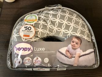 Boopy Feeding and support pillow.