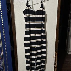 Women’s dress