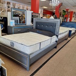 Queen Bed Dresser And Mirror 