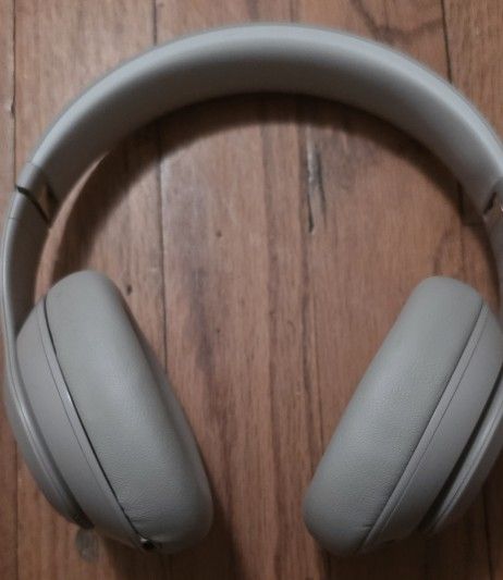 Beats Wireless Pro headphones