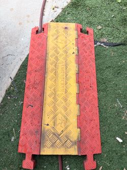Linebacker Cable Hose Protector Ramp