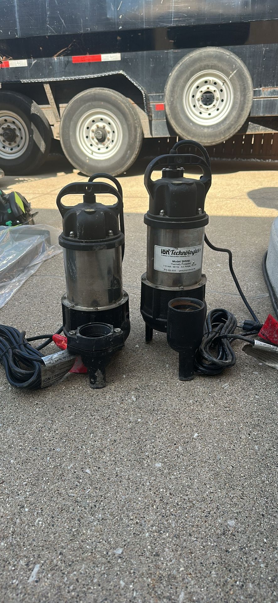 Ion Technologies Sewage Pumps - BA75i & SHV40i-11 (Garage Kept, No Float Switch)