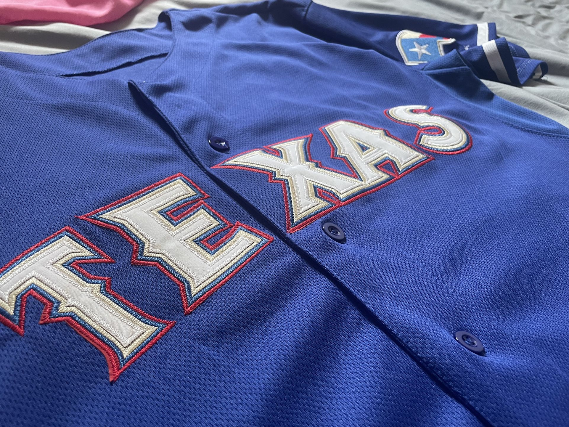 josh hamilton texas ranger jersey size large 2011 world series fall classic  for Sale in Fort Worth, TX - OfferUp