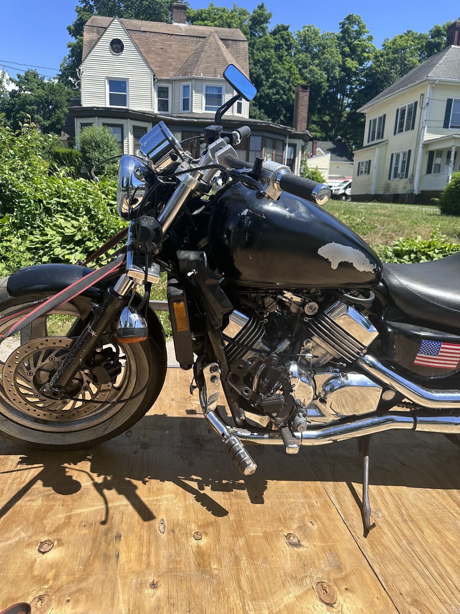 1998 Honda Magna