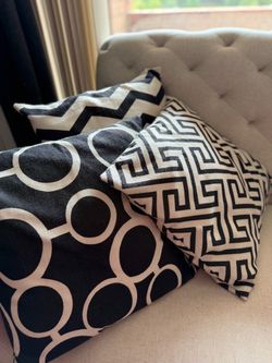 Set of 6 Black & Ivory Geometric Throw Pillows with Inserts