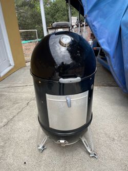 Weber 22” Smokey Mountain