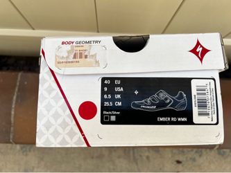 Specialized Ember Road Cycling Shoe Womens size 9, New in Box