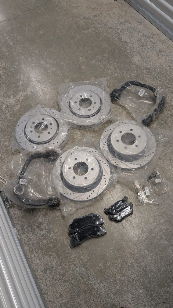 "Front Upper Control Arm Kit + Drilled & Slotted Brake Rotors + Carbon Ceramic Pads – Fits 2012-2020 Ford F-150, Expedition, Navigator, Mark LT"
