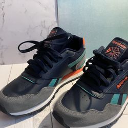 Reebok Classic Size 9