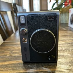 Fujifilm - INSTAX MINI EVO Limited Edition Dark Silver