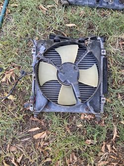 96-2000 Civic AC Condenser & Fan 