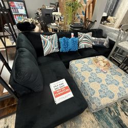 Brand New Black Sectional Sofa 