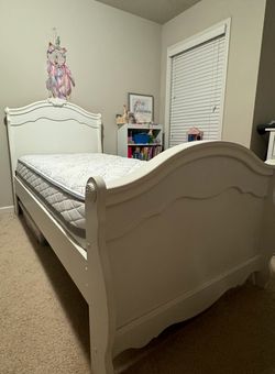 Girl’s White Sleigh Twin Bed  Frame  Sierra Sleep by Ashley with Twin Mattess