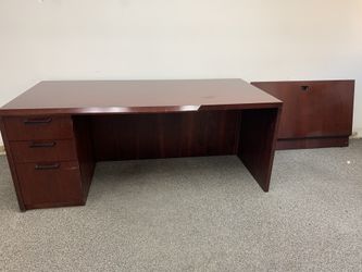 Solid Mahogany wood desk