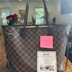 Louis Vuitton Neverfull MM 