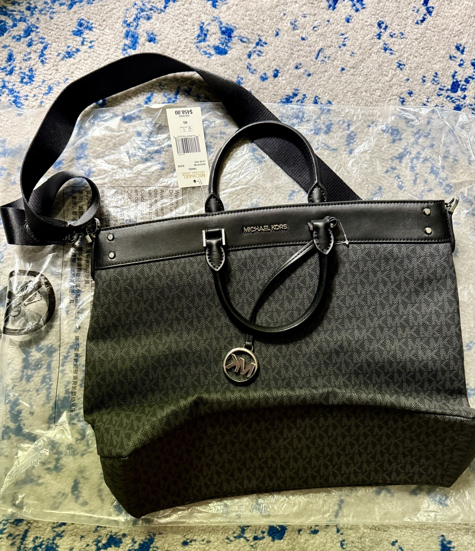 MICHAEL KORS LARGE PURSE