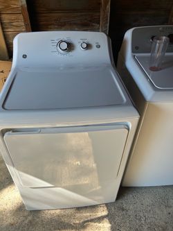 GE - 6.2 Cu. Ft. Electric Dryer with Shallow Depth Flat Back