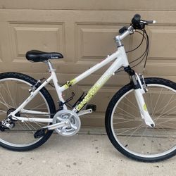 Diamondback Mountain Bike 
