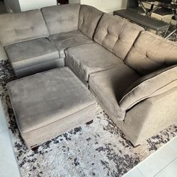 Sectional Sofa