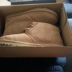 brand new uggs size 9