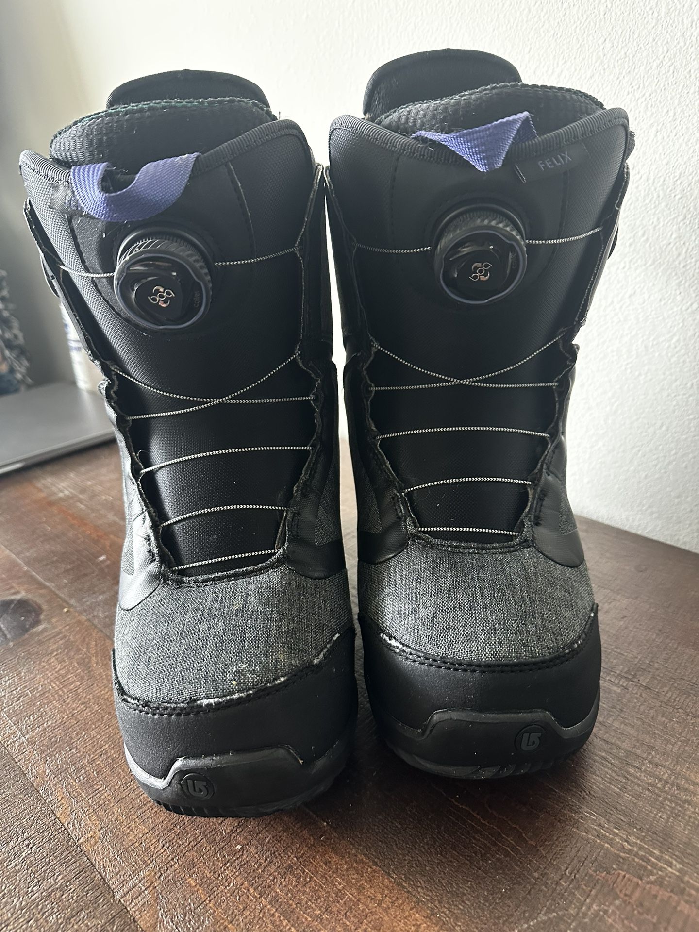 Women’s Burton Felix Imprint 3 Snowboard Boots Size 8