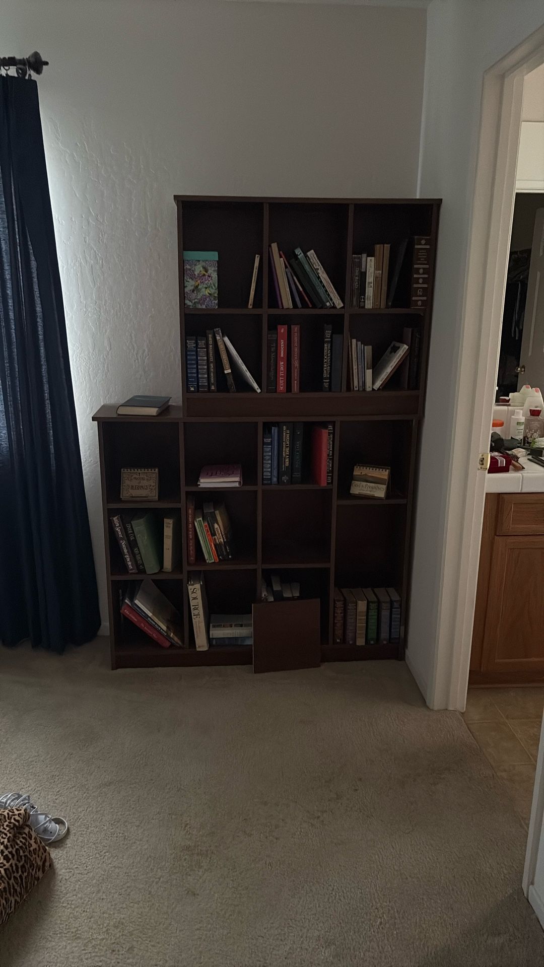 Shelf Unit