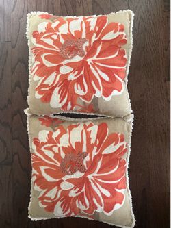 Decorative pillows