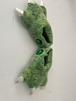 Boy Size 7-8 Crocks And Dino Shoes