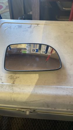 Replacement convex side mirror.