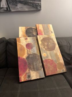 Set of 4 pictures