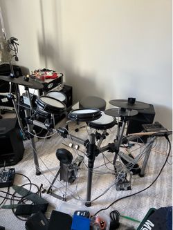 Simmons Titan 50 Electric Drumset