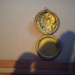 Old Or Vintage Locket 