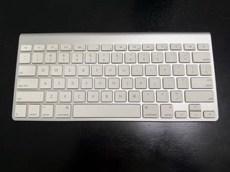 Apple Wireless Keyboard