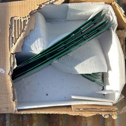 Vigoro- 3-3/4 ft. Green Steel Tree Ring Edging Section