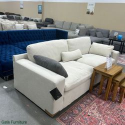 ELYZA 2-PIECE SECTIONAL