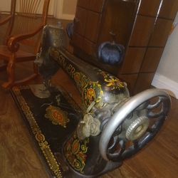 Singer model 66 red eye