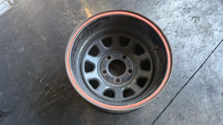 One 15x8 Inch D Hole style Steel wheel, 5x5 Lug pattern fits Chevy or GMC Truck or Van