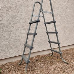 4 Step Pool Ladder 