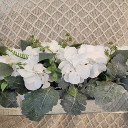 Mirrored Floral Centerpiece – $20 (Like New)