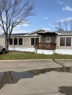 1996 Double wide mobile home