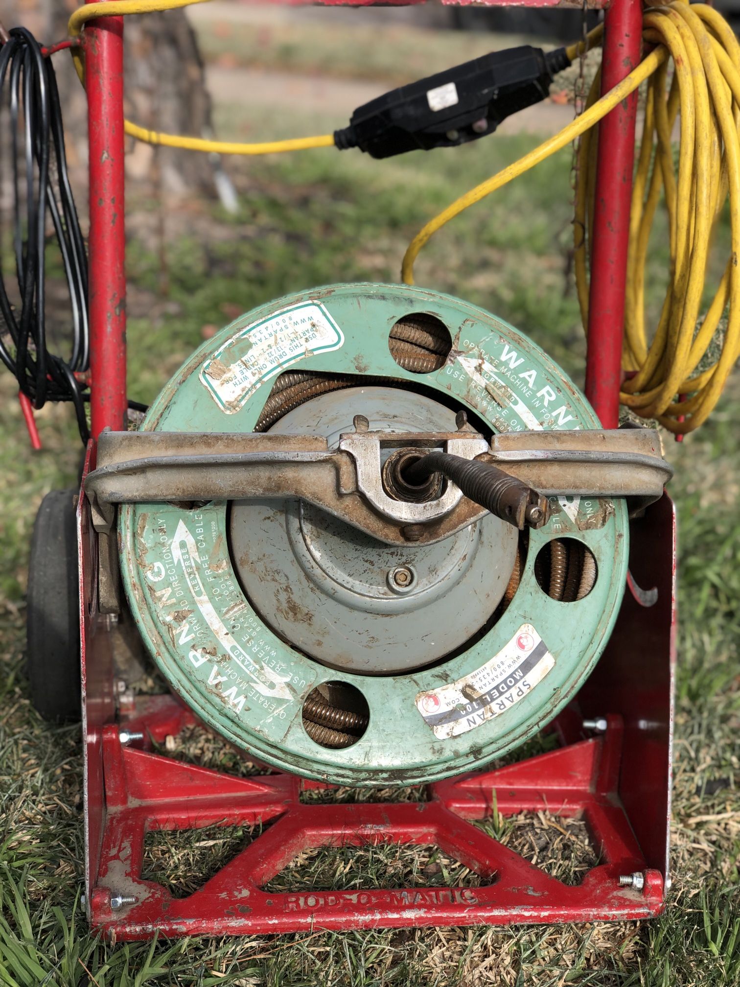 SPARTAN MODEL 100 DRAIN CLEANING MACHINE with 1/2" x 75' CABLE.