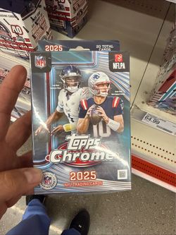 2025 TOPPS chrome Hanger $35 Firm! Football