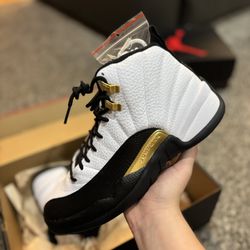 Jordan 12 Royalty Taxi