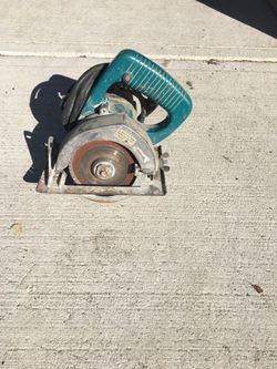 Makita tile cutter