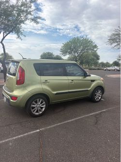 2013 Kia soul +