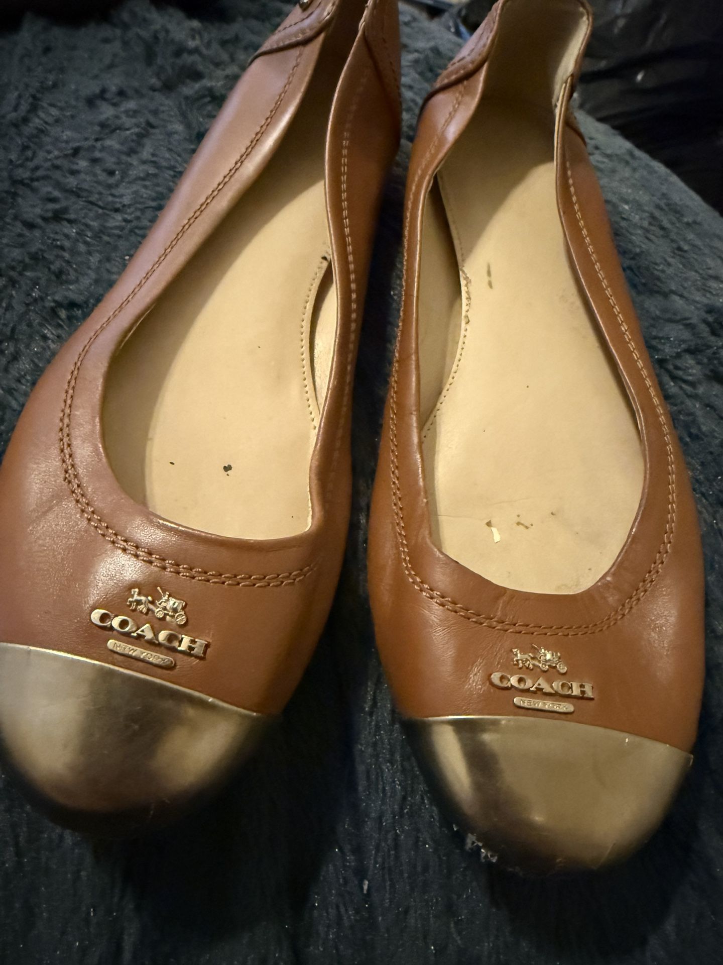 Coach flat 6.5
