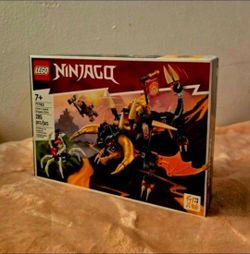 LEGO NINJAGO Cole's Earth Dragon EVO Ninja Action 71782