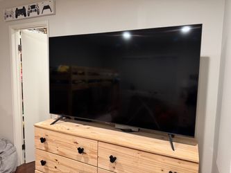 Samsung LED UN65CU7000 2023