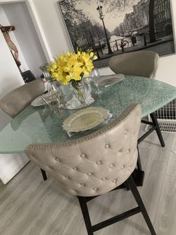 Dinning Set / Comedor Con 3 Sillas