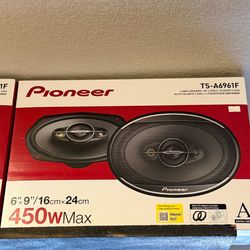 Pioneer 6x9’ 4-way door speakers